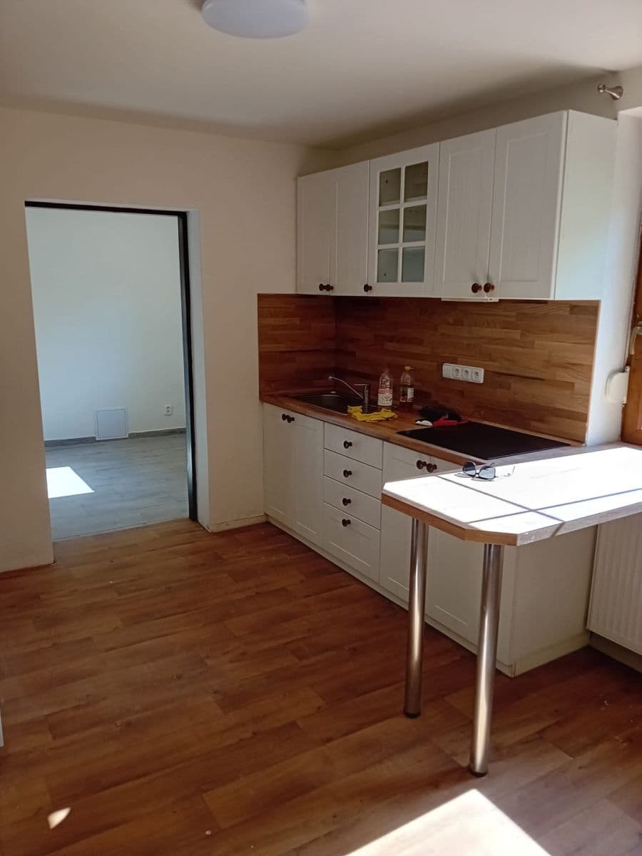 Prodej domu 92 m², pozemek 1.544 m², Bernartice, Královéhradecký kraj Prodej domu 92 m², pozemek 1.544 m², Bernartice, Královéhradecký kraj
