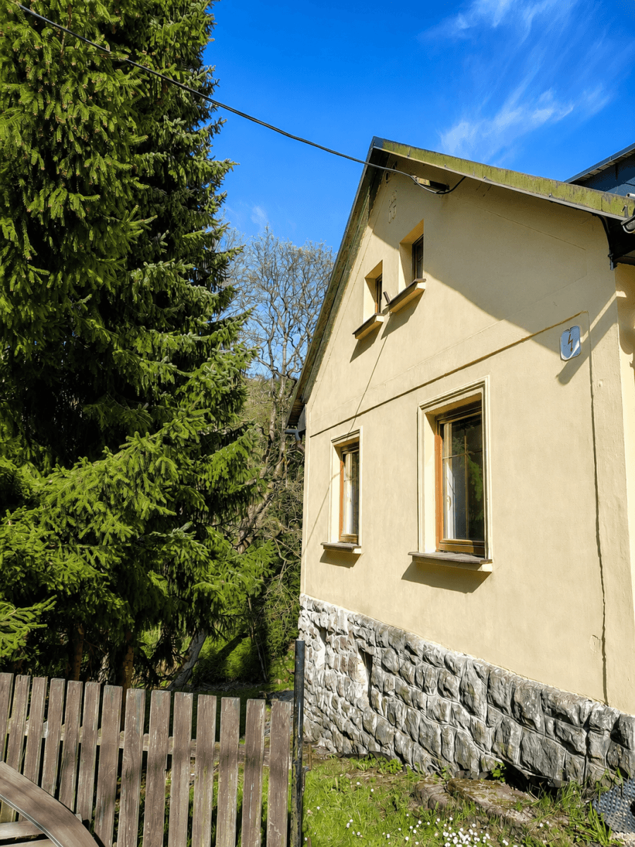 Prodej domu 92 m², pozemek 1.544 m², Bernartice, Královéhradecký kraj Prodej domu 92 m², pozemek 1.544 m², Bernartice, Královéhradecký kraj