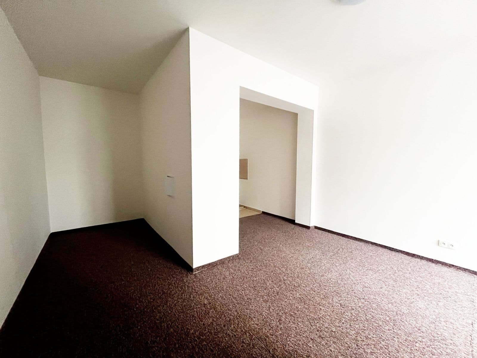 Pronájem bytu 1+kk 40 m², Otvovice, Středočeský kraj Pronájem bytu 1+kk 40 m², Otvovice, Středočeský kraj