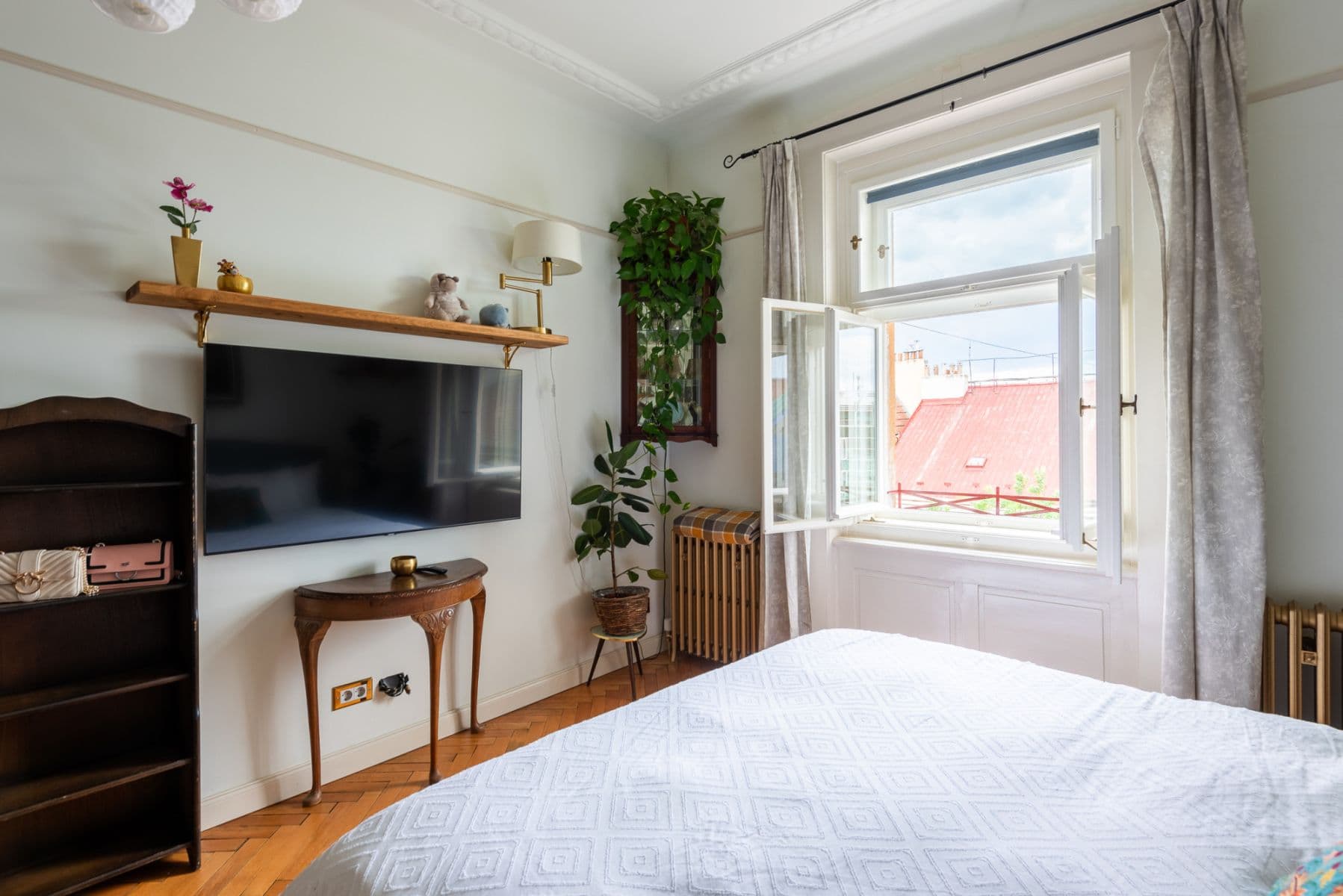 Pronájem bytu 130 m², Hartigova, Praha, Praha Pronájem bytu 130 m², Hartigova, Praha, Praha