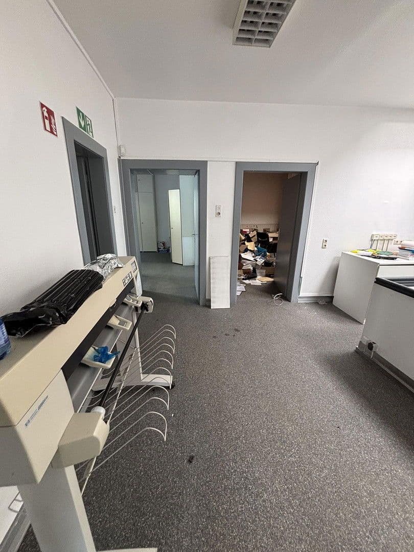 Prodej nebytového prostoru 13.171 m², Talstr, 146, Lüdenscheid, Severní Porýní-Vestfálsko Prodej nebytového prostoru 13.171 m², Talstr, 146, Lüdenscheid, Severní Porýní-Vestfálsko