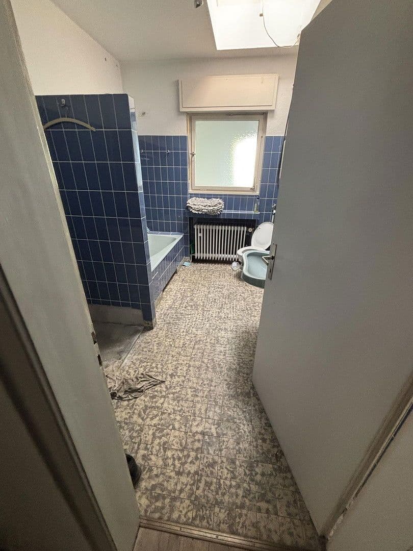 Prodej nebytového prostoru 13.171 m², Talstr, 146, Lüdenscheid, Severní Porýní-Vestfálsko Prodej nebytového prostoru 13.171 m², Talstr, 146, Lüdenscheid, Severní Porýní-Vestfálsko