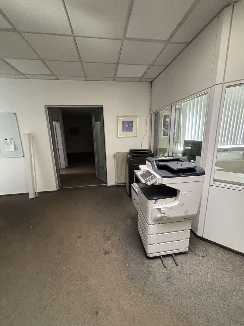 Prodej nebytového prostoru 13.171 m², Talstr, 146, Lüdenscheid, Severní Porýní-Vestfálsko Prodej nebytového prostoru 13.171 m², Talstr, 146, Lüdenscheid, Severní Porýní-Vestfálsko