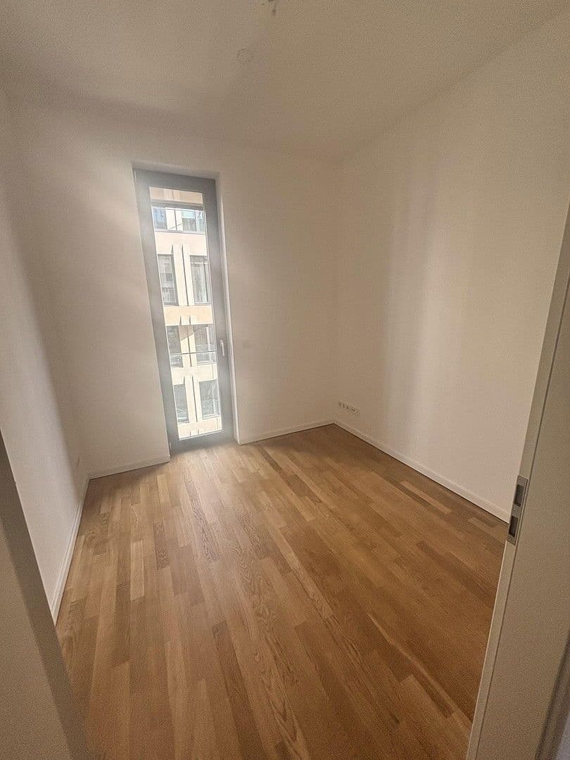 Pronájem bytu 3+1 62 m², Wilhemine-Gemberg-Weg 1, Berlin, Berlín Pronájem bytu 3+1 62 m², Wilhemine-Gemberg-Weg 1, Berlin, Berlín