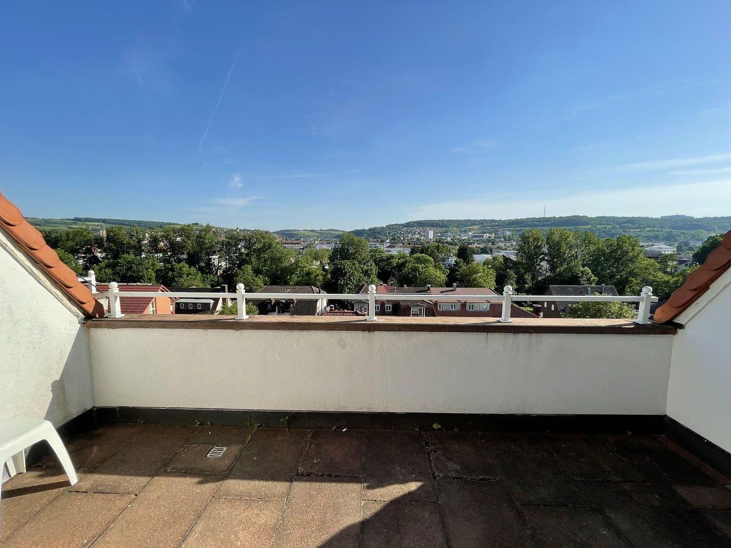 Pronájem bytu 1+1 50 m², Bad Mergentheim, Bádensko-Württembersko Pronájem bytu 1+1 50 m², Bad Mergentheim, Bádensko-Württembersko