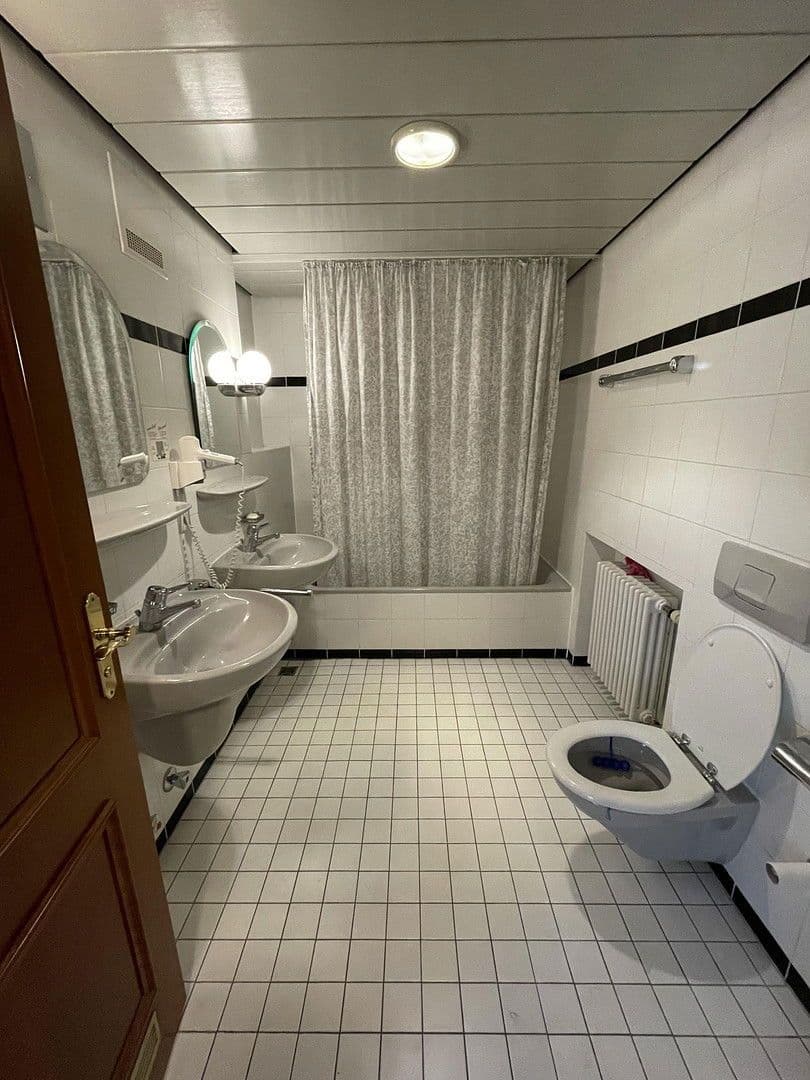 Pronájem bytu 1+1 50 m², Bad Mergentheim, Bádensko-Württembersko Pronájem bytu 1+1 50 m², Bad Mergentheim, Bádensko-Württembersko