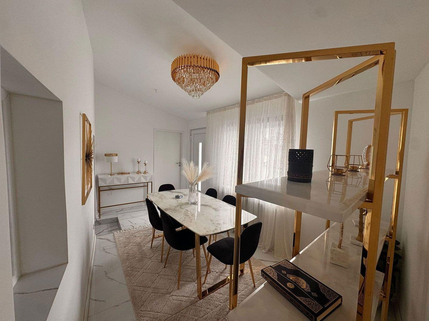 Prodej domu 155 m², pozemek 378 m², Kerpen, Severní Porýní-Vestfálsko Prodej domu 155 m², pozemek 378 m², Kerpen, Severní Porýní-Vestfálsko