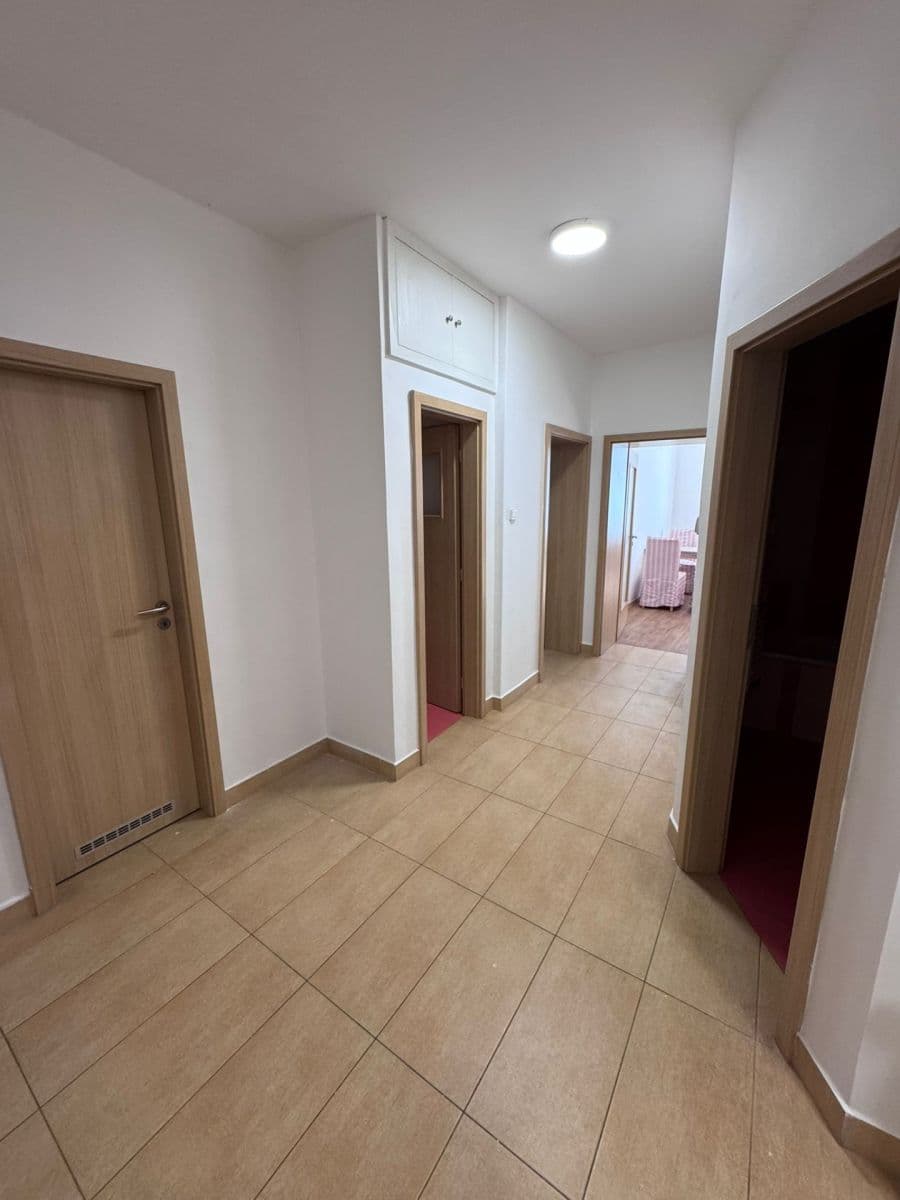 Pronájem bytu 3+1 107 m², Ruská, Teplice, Ústecký kraj Pronájem bytu 3+1 107 m², Ruská, Teplice, Ústecký kraj