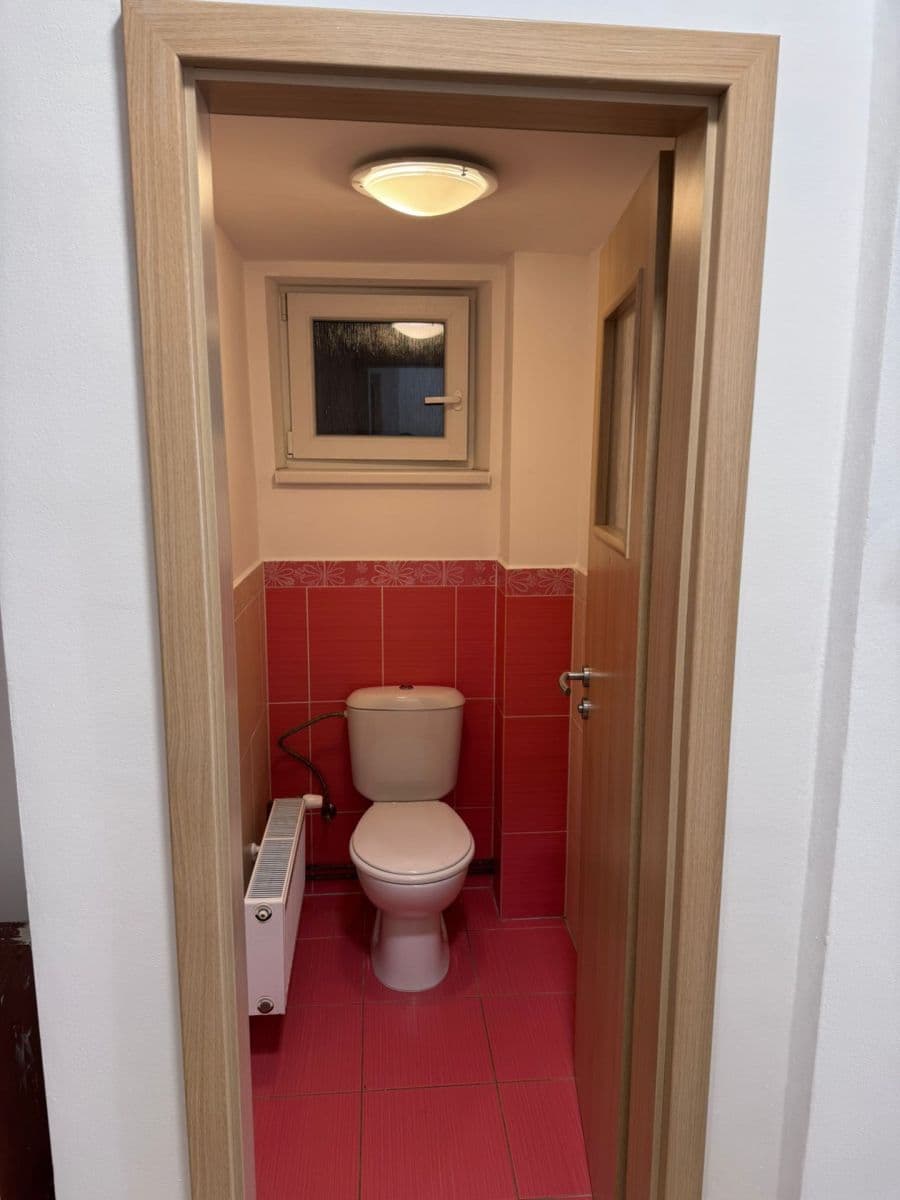 Pronájem bytu 3+1 107 m², Ruská, Teplice, Ústecký kraj Pronájem bytu 3+1 107 m², Ruská, Teplice, Ústecký kraj