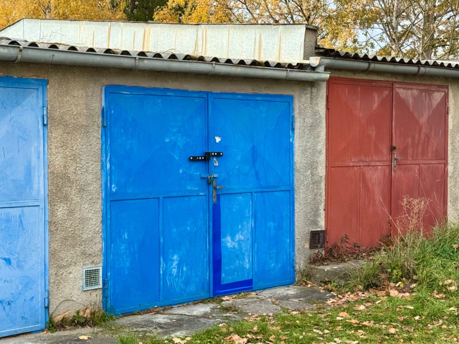 Prodej garáže 19 m², Cyklistická, Plzeň, Plzeňský kraj Prodej garáže 19 m², Cyklistická, Plzeň, Plzeňský kraj