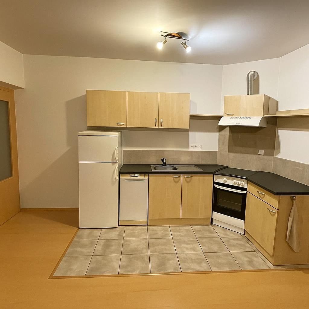 Pronájem bytu 2+kk 58 m², Lipovská, Praha, Praha Pronájem bytu 2+kk 58 m², Lipovská, Praha, Praha