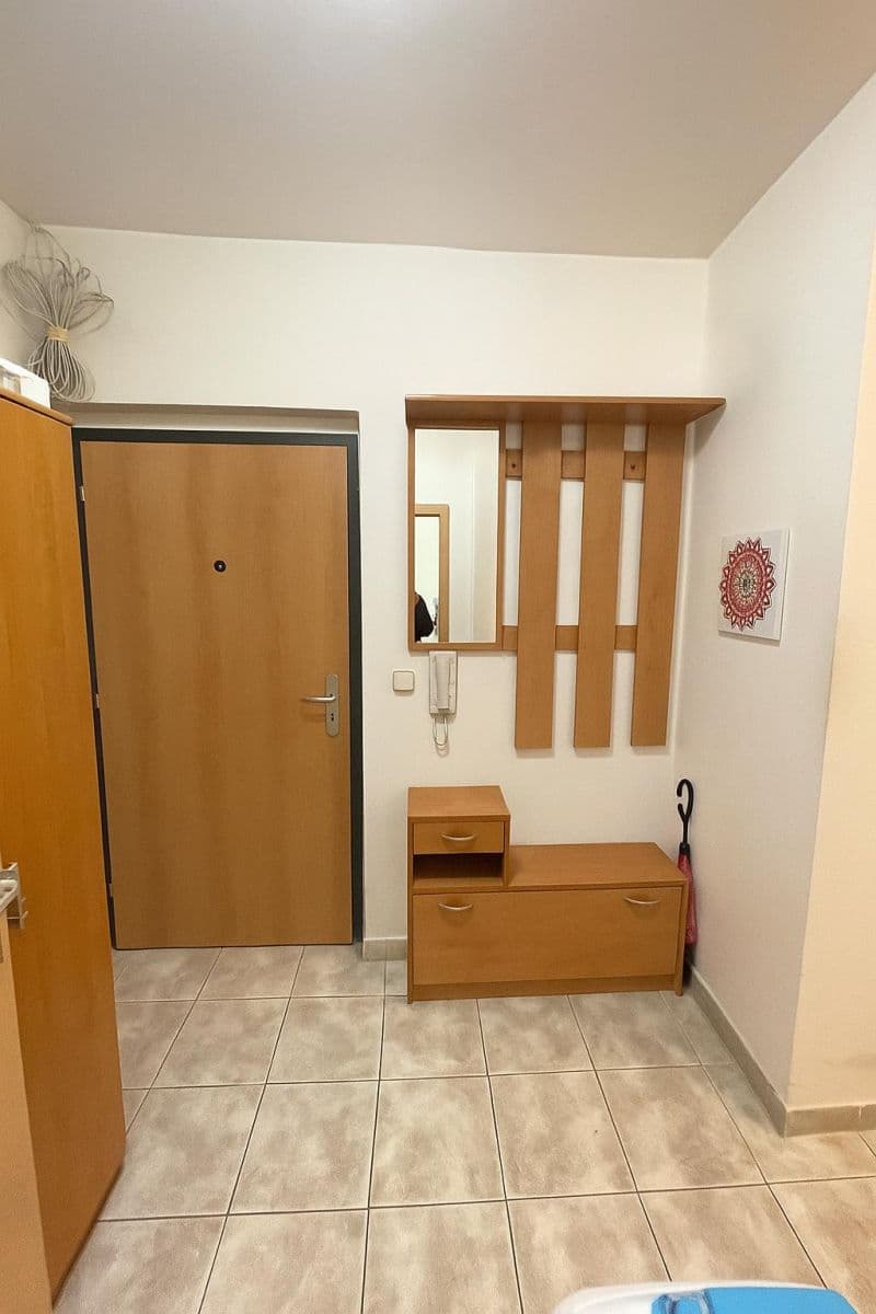 Pronájem bytu 2+kk 58 m², Lipovská, Praha, Praha Pronájem bytu 2+kk 58 m², Lipovská, Praha, Praha
