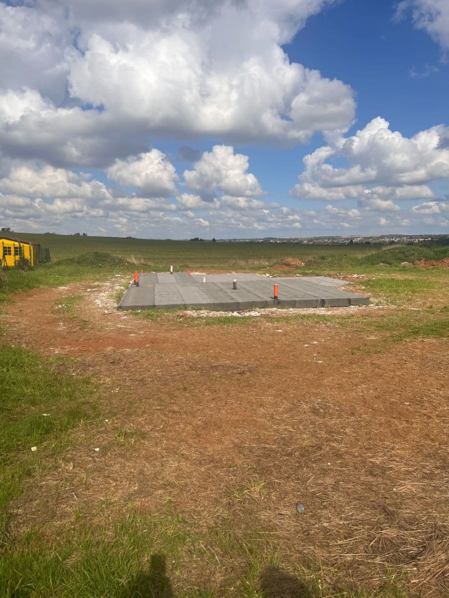 Prodej pozemku 1.233 m², V Hlinkách, Vysoký Újezd, Středočeský kraj Prodej pozemku 1.233 m², V Hlinkách, Vysoký Újezd, Středočeský kraj