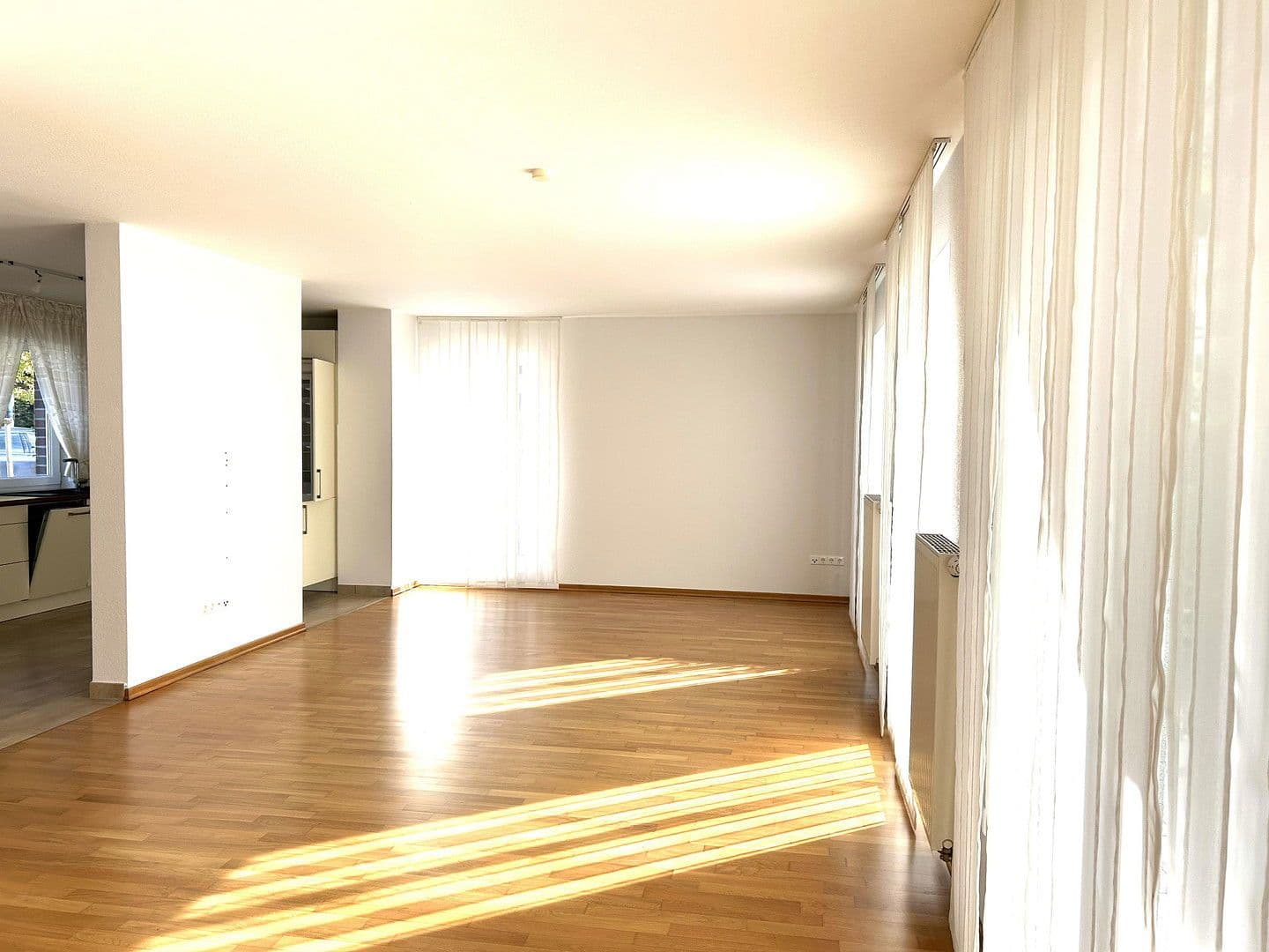 Pronájem bytu 3+1 113 m², Auf dem Winkel 43, Bad Zwischenahn, Dolní Sasko Pronájem bytu 3+1 113 m², Auf dem Winkel 43, Bad Zwischenahn, Dolní Sasko