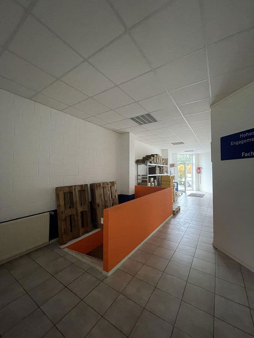 Pronájem kanceláře 275 m², Weihersfeld 34, Brüggen, Severní Porýní-Vestfálsko Pronájem kanceláře 275 m², Weihersfeld 34, Brüggen, Severní Porýní-Vestfálsko