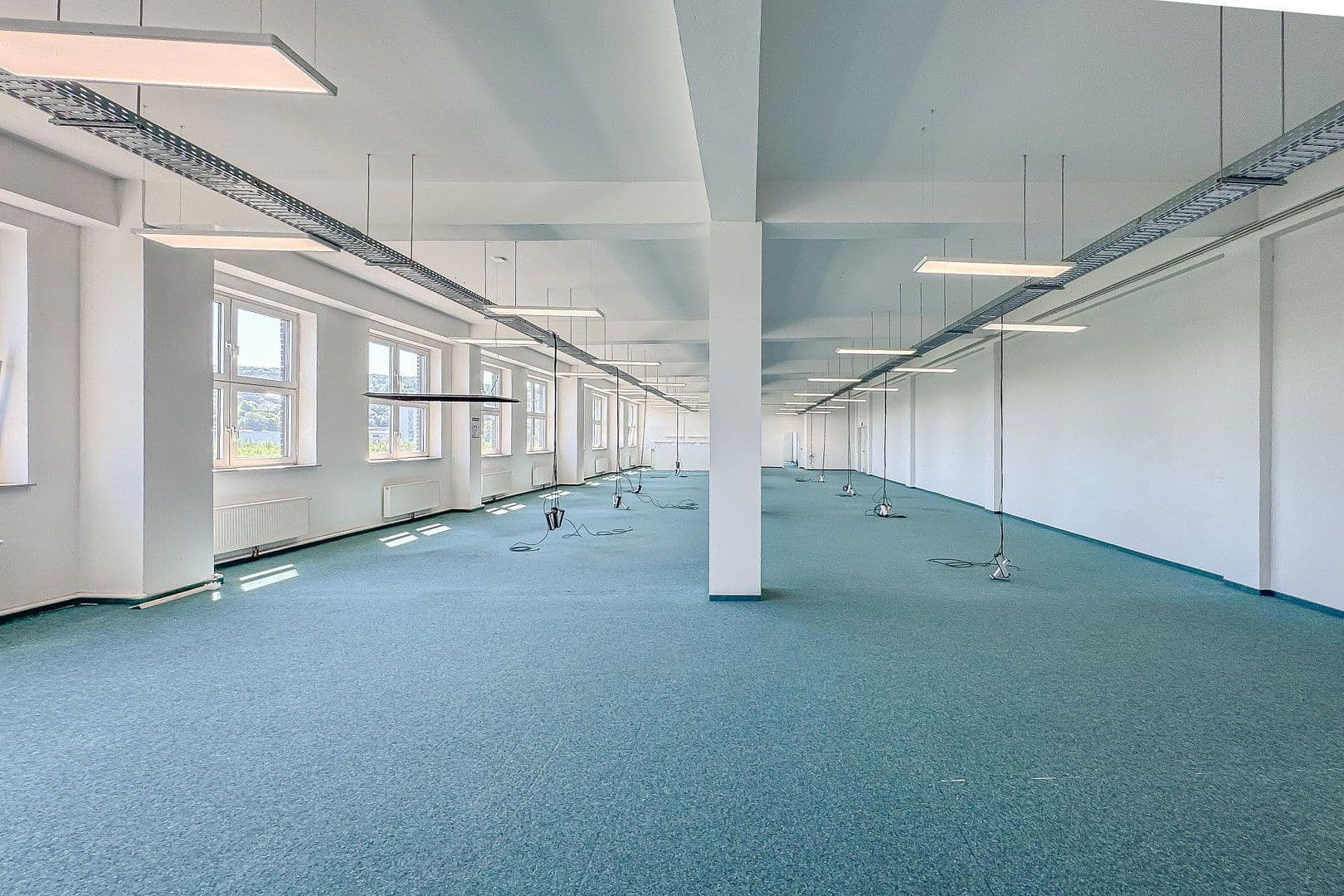 Pronájem nebytového prostoru 390 m², Witten, Severní Porýní-Vestfálsko Pronájem nebytového prostoru 390 m², Witten, Severní Porýní-Vestfálsko