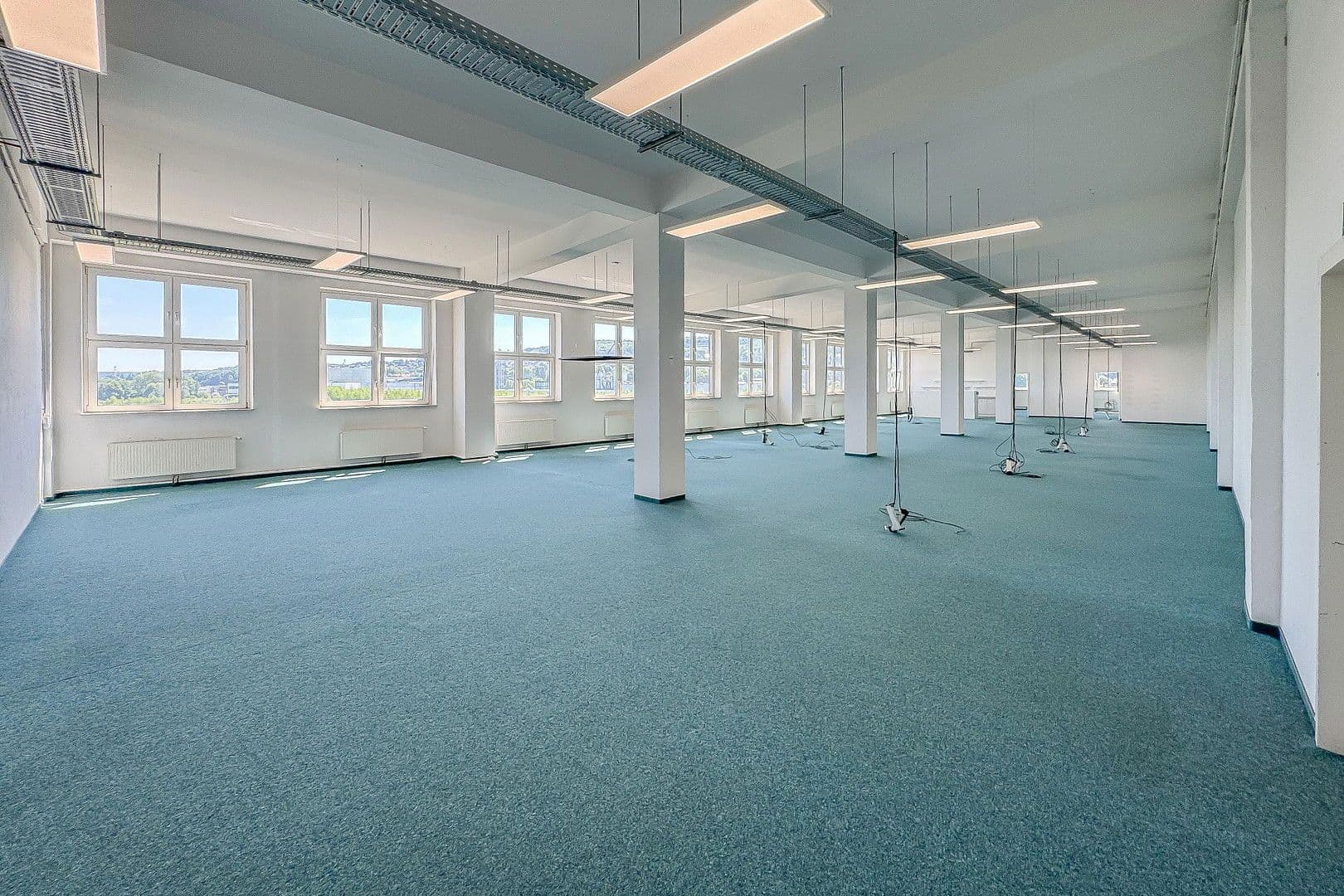 Pronájem nebytového prostoru 390 m², Witten, Severní Porýní-Vestfálsko Pronájem nebytového prostoru 390 m², Witten, Severní Porýní-Vestfálsko