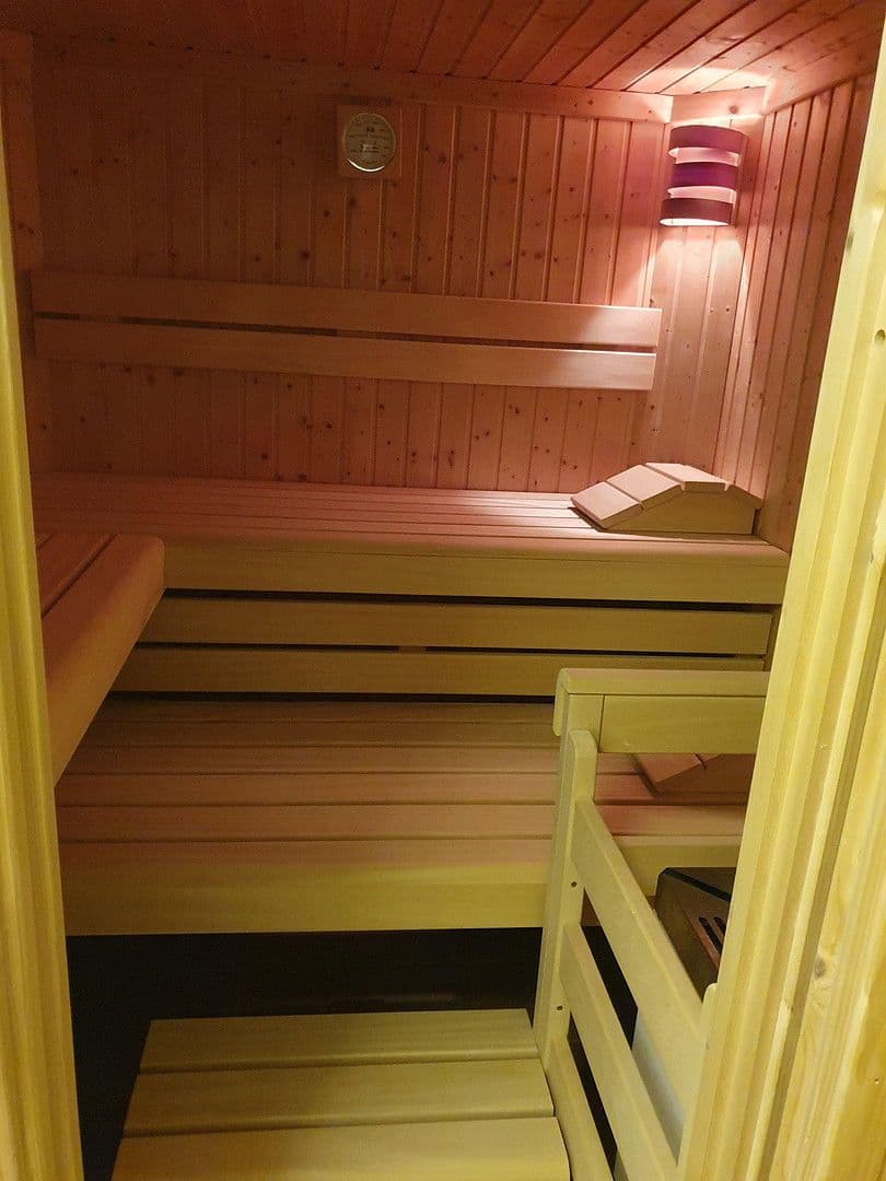 Prodej domu 330 m², pozemek 727 m², Sittenbachstraße 28 und 28a, Odelzhausen, Bavorsko Prodej domu 330 m², pozemek 727 m², Sittenbachstraße 28 und 28a, Odelzhausen, Bavorsko