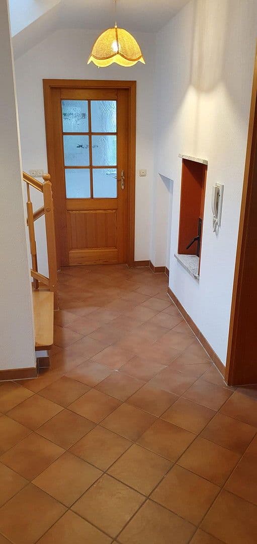 Prodej domu 330 m², pozemek 727 m², Sittenbachstraße 28 und 28a, Odelzhausen, Bavorsko Prodej domu 330 m², pozemek 727 m², Sittenbachstraße 28 und 28a, Odelzhausen, Bavorsko