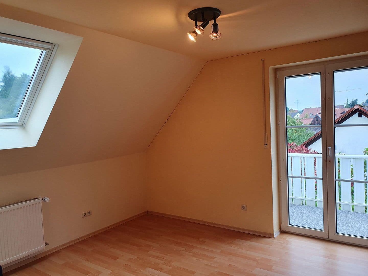 Prodej domu 330 m², pozemek 727 m², Sittenbachstraße 28 und 28a, Odelzhausen, Bavorsko Prodej domu 330 m², pozemek 727 m², Sittenbachstraße 28 und 28a, Odelzhausen, Bavorsko