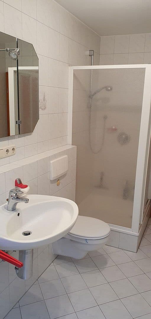 Prodej domu 330 m², pozemek 727 m², Sittenbachstraße 28 und 28a, Odelzhausen, Bavorsko Prodej domu 330 m², pozemek 727 m², Sittenbachstraße 28 und 28a, Odelzhausen, Bavorsko