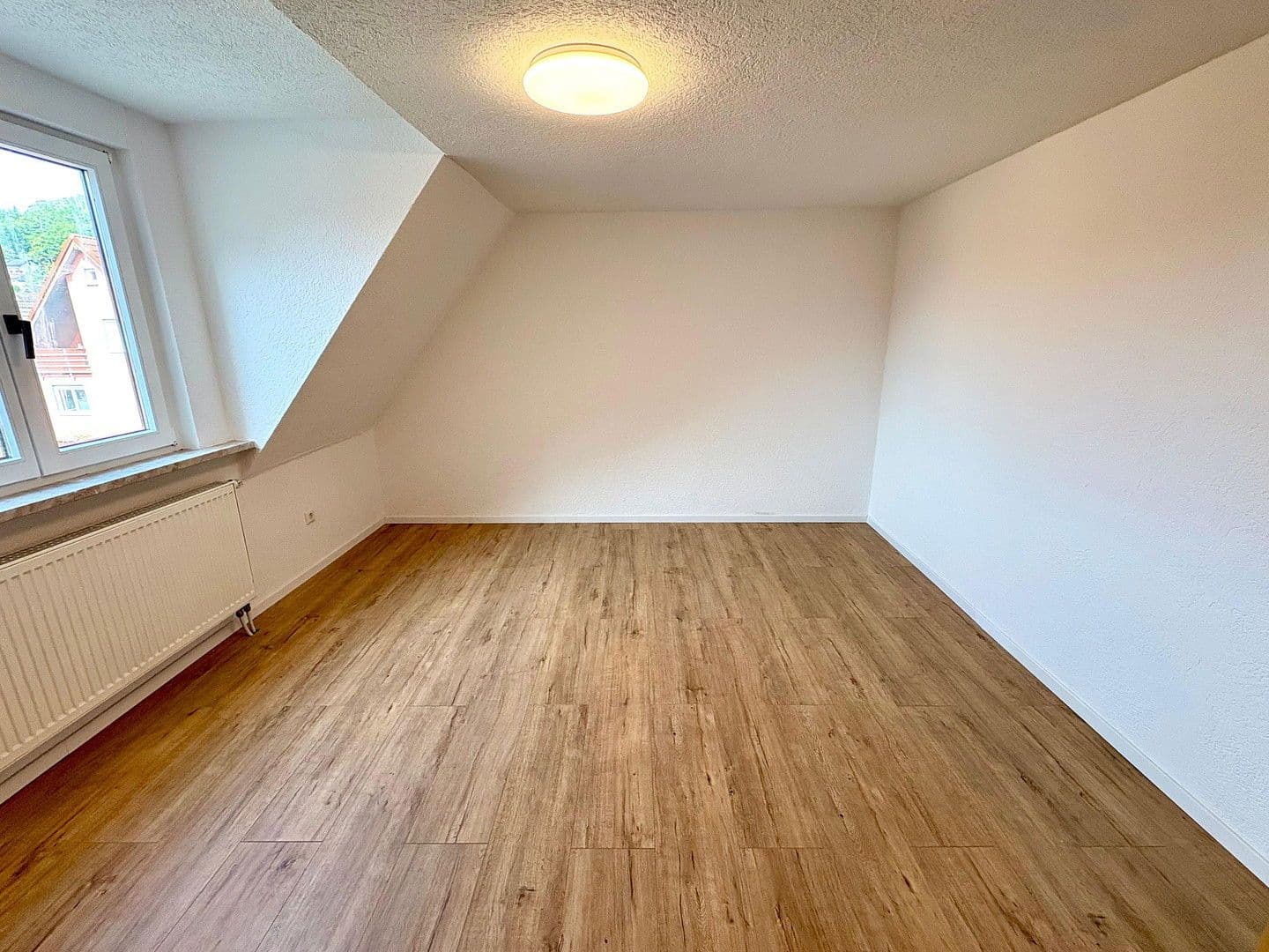 Prodej bytu 6+1 205 m², Rathausstraße 3, Forchtenberg, Bádensko-Württembersko Prodej bytu 6+1 205 m², Rathausstraße 3, Forchtenberg, Bádensko-Württembersko