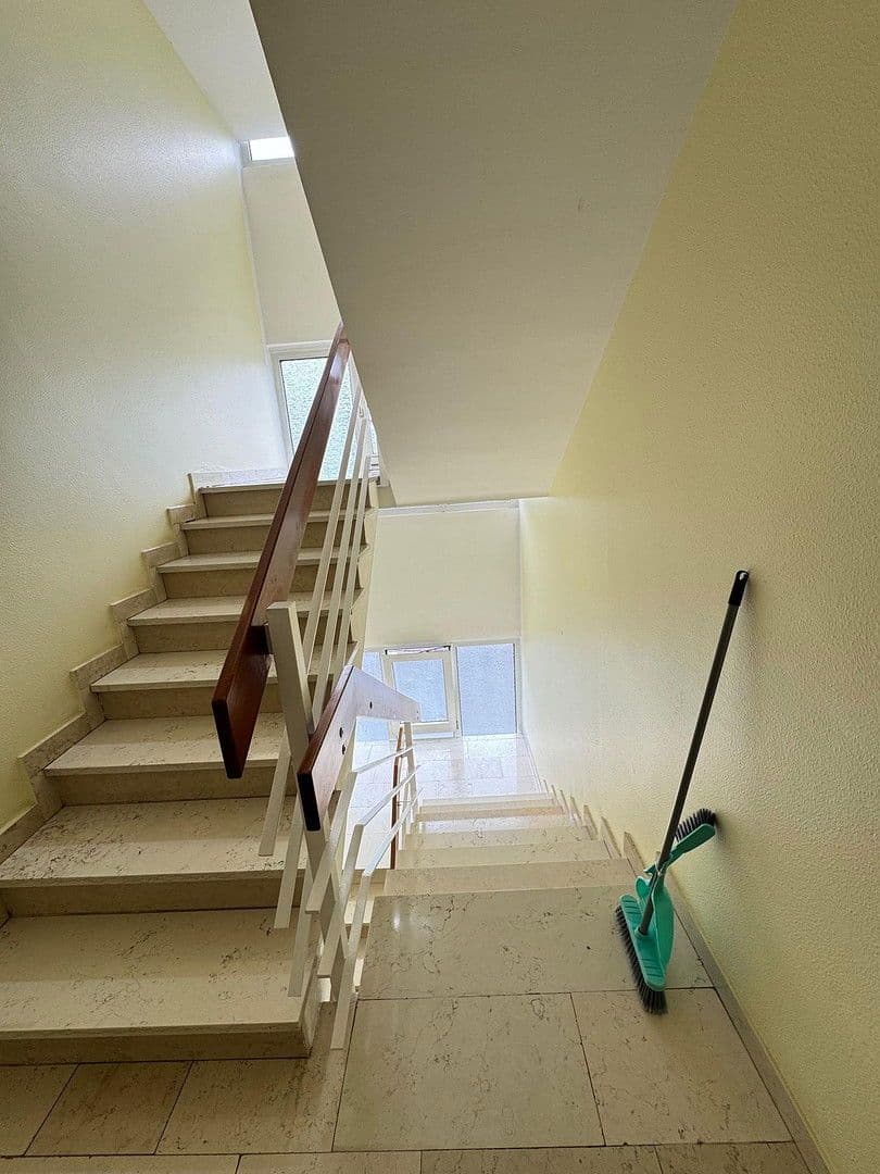 Prodej bytu 3+1 73 m², Triererstrasse 65, Konz, Porýní-Falc Prodej bytu 3+1 73 m², Triererstrasse 65, Konz, Porýní-Falc