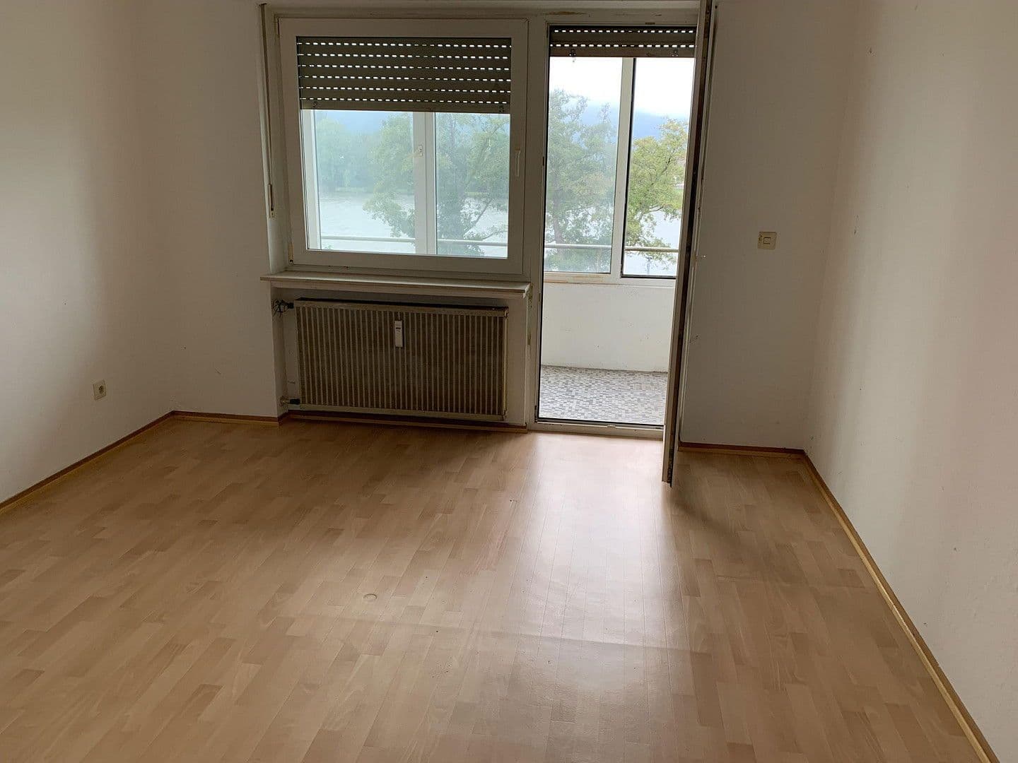 Prodej bytu 3+1 73 m², Triererstrasse 65, Konz, Porýní-Falc Prodej bytu 3+1 73 m², Triererstrasse 65, Konz, Porýní-Falc