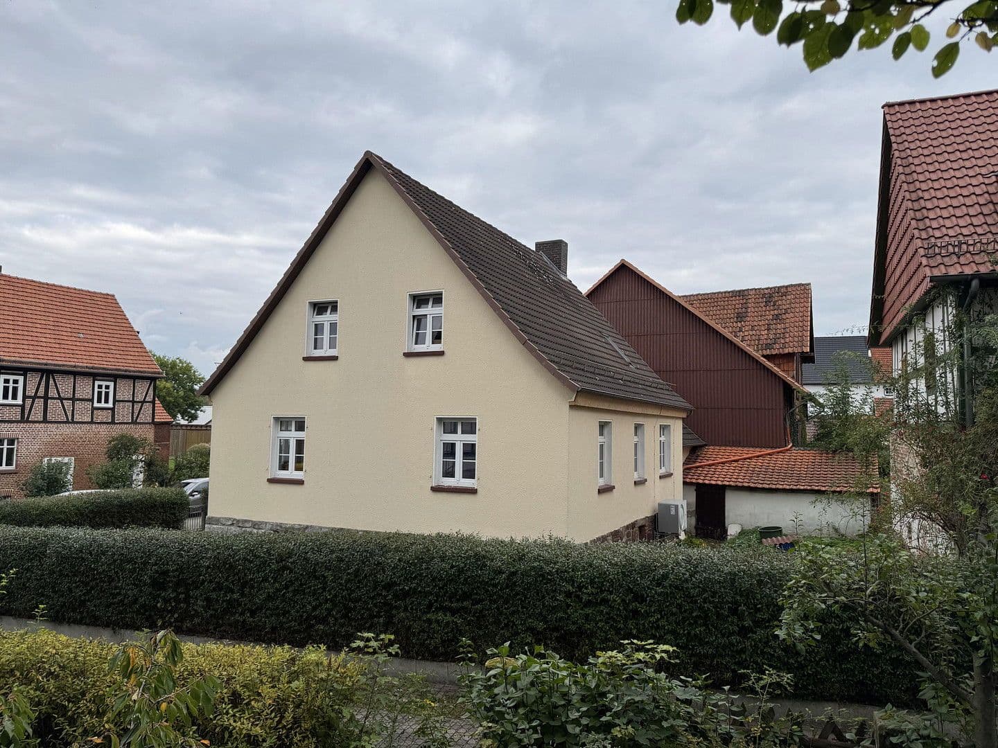 Prodej domu 144 m², pozemek 936 m², Wolfhagen, Hessen Prodej domu 144 m², pozemek 936 m², Wolfhagen, Hessen