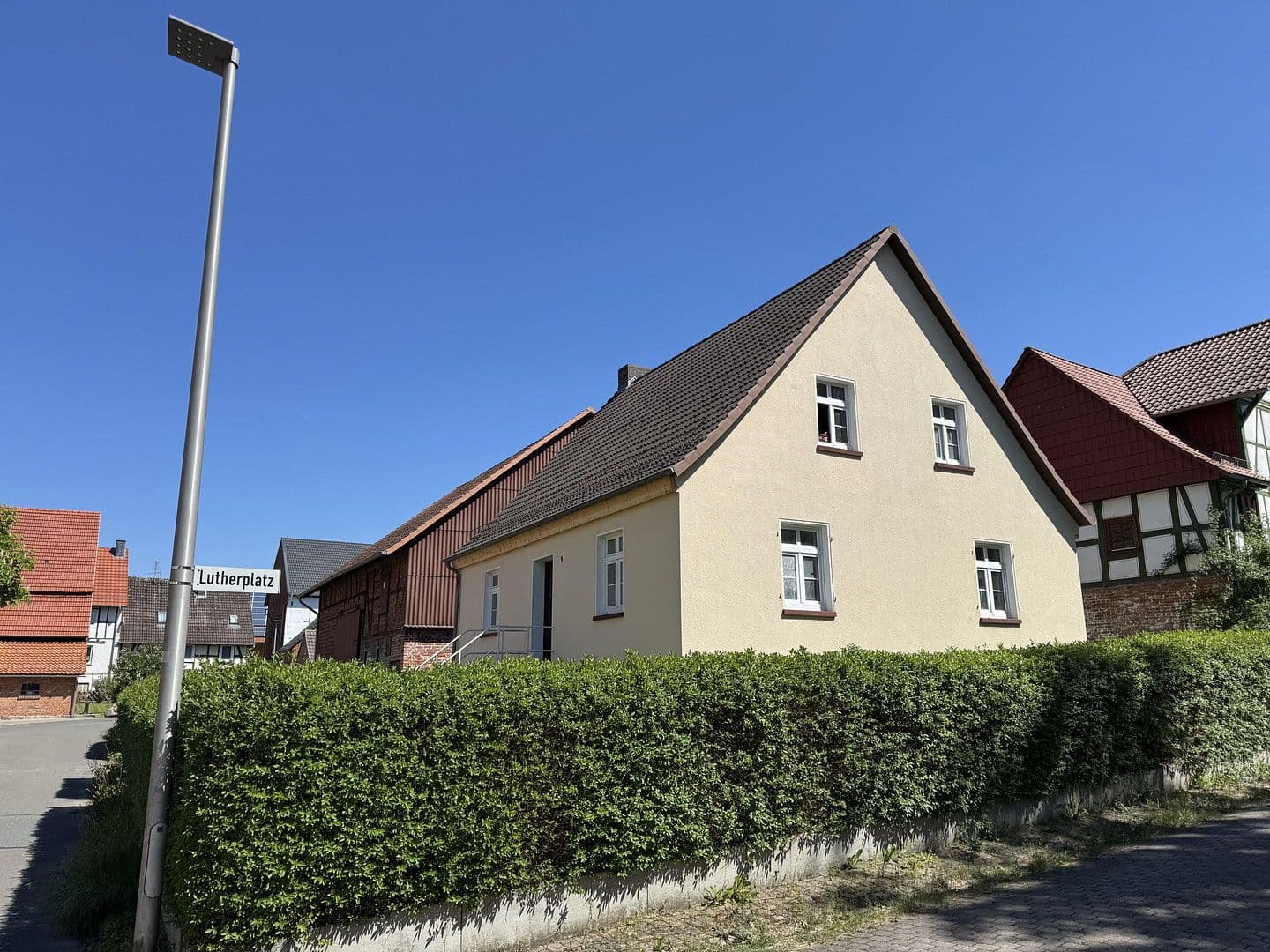 Prodej domu 144 m², pozemek 936 m², Wolfhagen, Hessen Prodej domu 144 m², pozemek 936 m², Wolfhagen, Hessen
