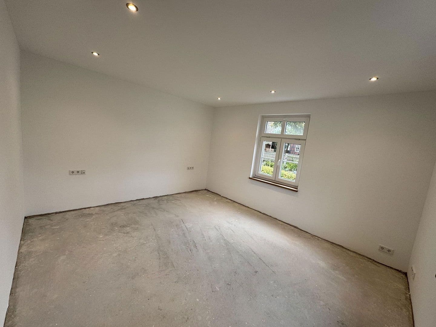 Prodej domu 144 m², pozemek 936 m², Wolfhagen, Hessen Prodej domu 144 m², pozemek 936 m², Wolfhagen, Hessen