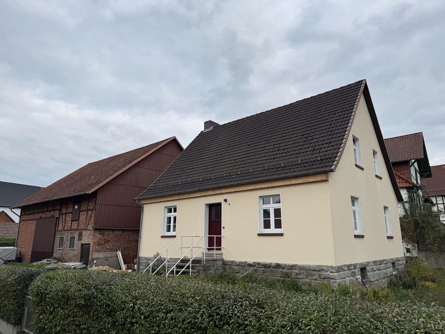 Prodej domu 144 m², pozemek 936 m², Wolfhagen, Hessen Prodej domu 144 m², pozemek 936 m², Wolfhagen, Hessen