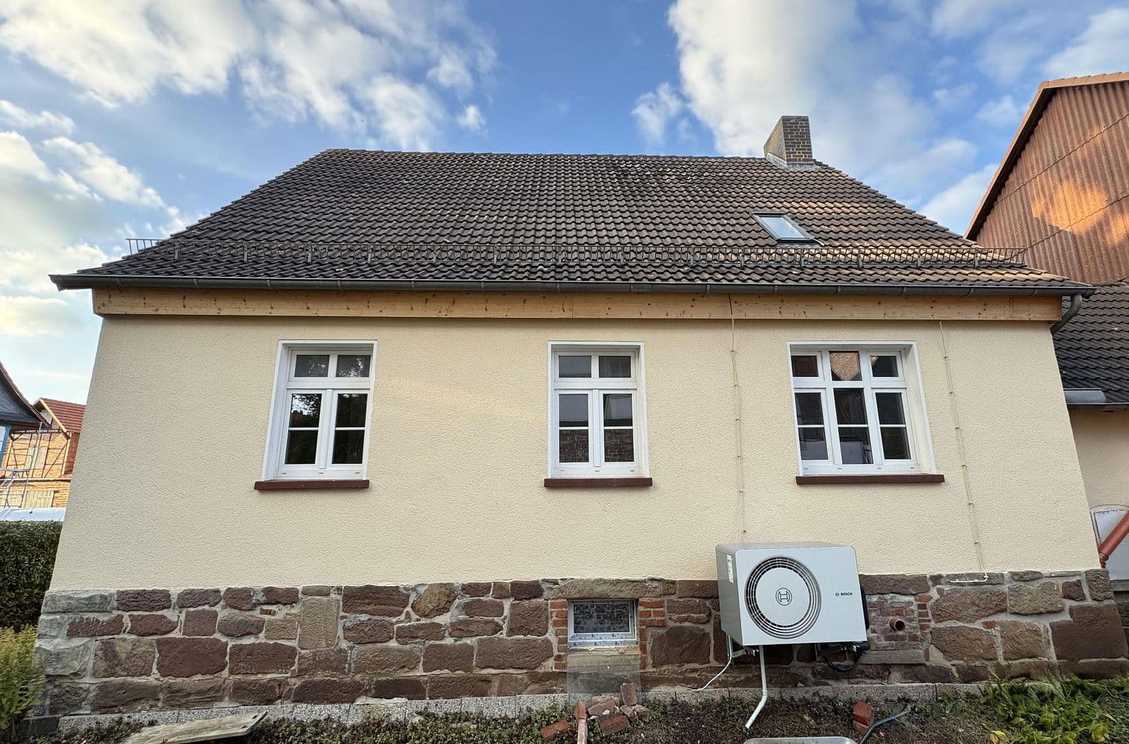 Prodej domu 144 m², pozemek 936 m², Wolfhagen, Hessen Prodej domu 144 m², pozemek 936 m², Wolfhagen, Hessen