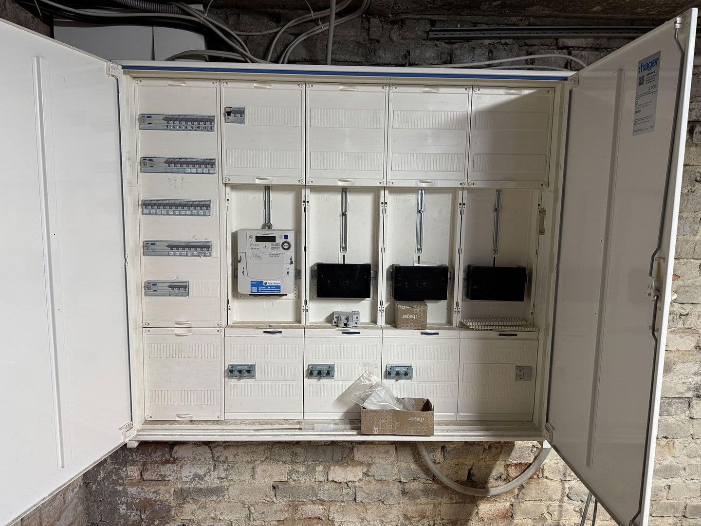 Prodej domu 144 m², pozemek 936 m², Wolfhagen, Hessen Prodej domu 144 m², pozemek 936 m², Wolfhagen, Hessen