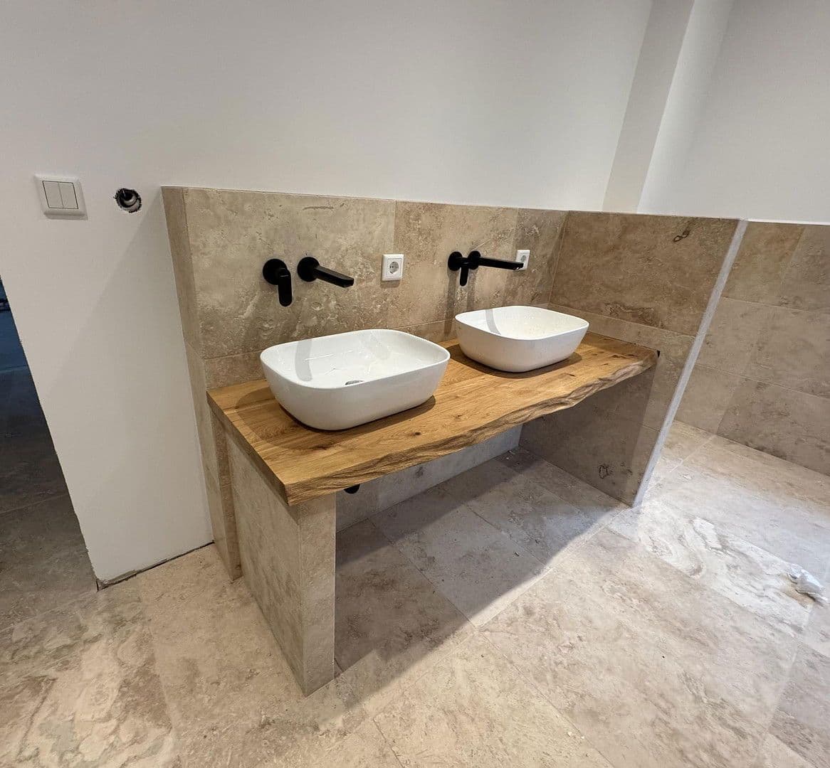 Prodej domu 144 m², pozemek 936 m², Wolfhagen, Hessen Prodej domu 144 m², pozemek 936 m², Wolfhagen, Hessen