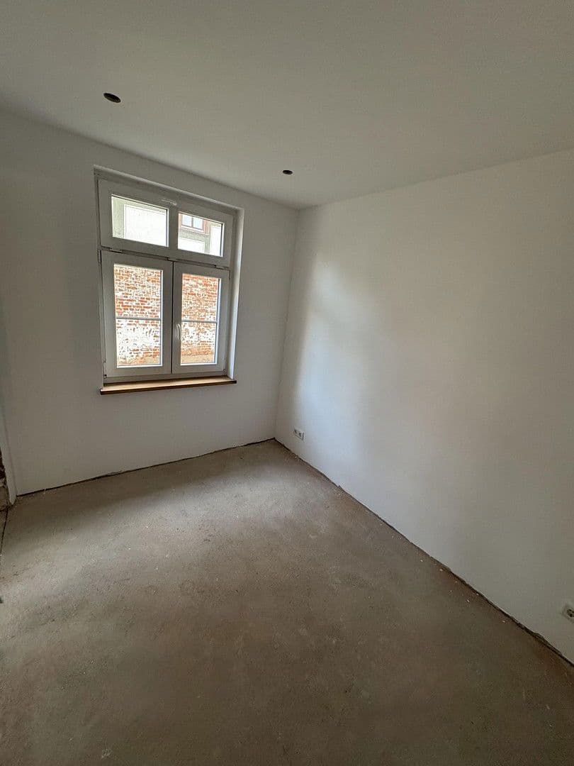 Prodej domu 144 m², pozemek 936 m², Wolfhagen, Hessen Prodej domu 144 m², pozemek 936 m², Wolfhagen, Hessen