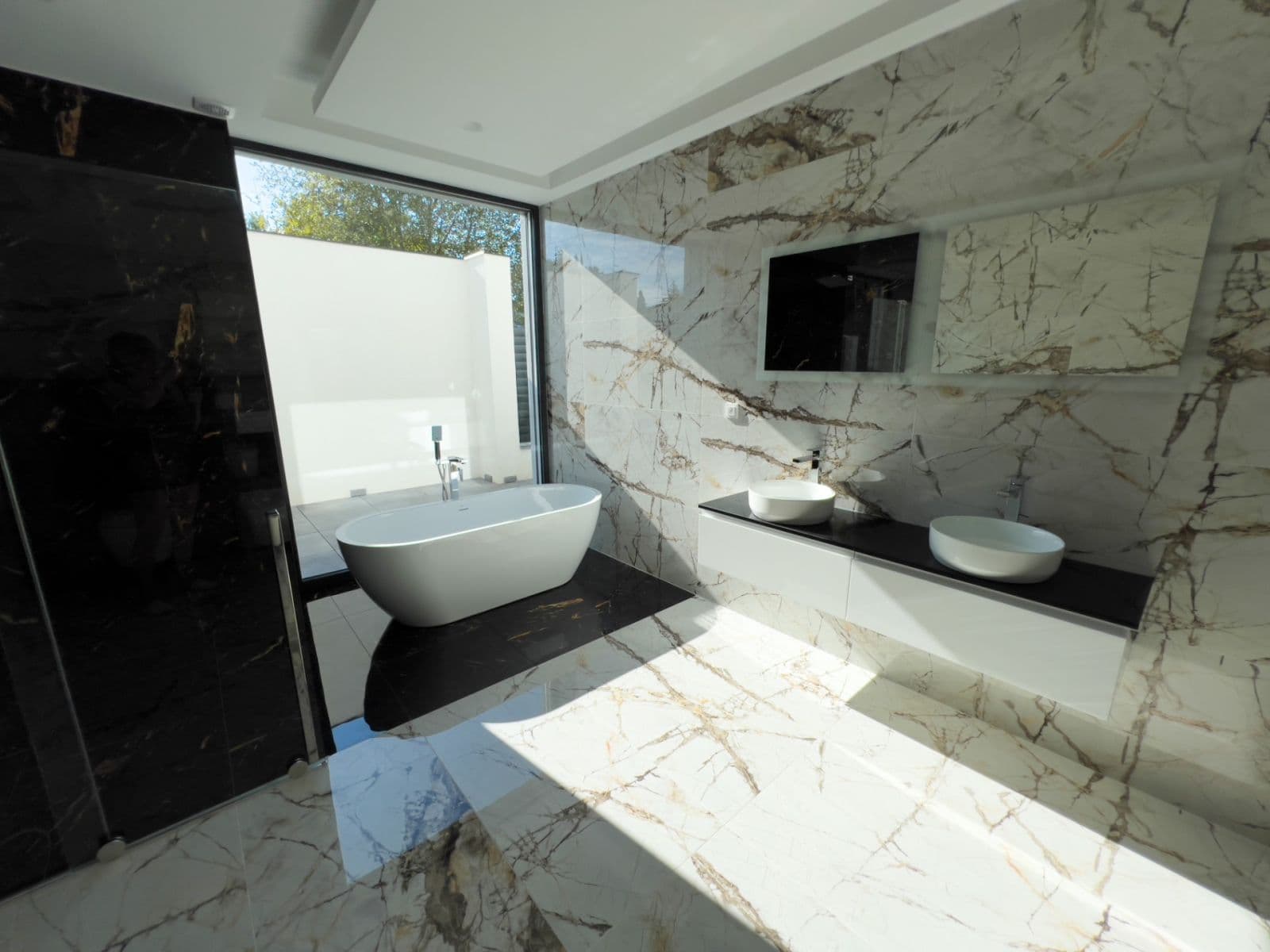 Prodej domu 280 m², pozemek 1.061 m², Oblouková, Všestary, Středočeský kraj Prodej domu 280 m², pozemek 1.061 m², Oblouková, Všestary, Středočeský kraj