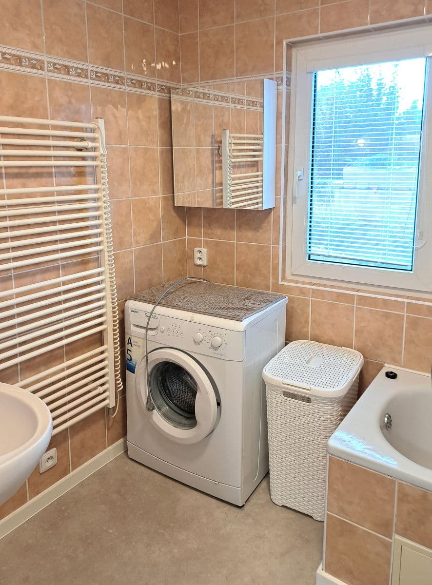 Pronájem domu 42 m², pozemek 300 m², Žitná, Hvozdná, Zlínský kraj Pronájem domu 42 m², pozemek 300 m², Žitná, Hvozdná, Zlínský kraj