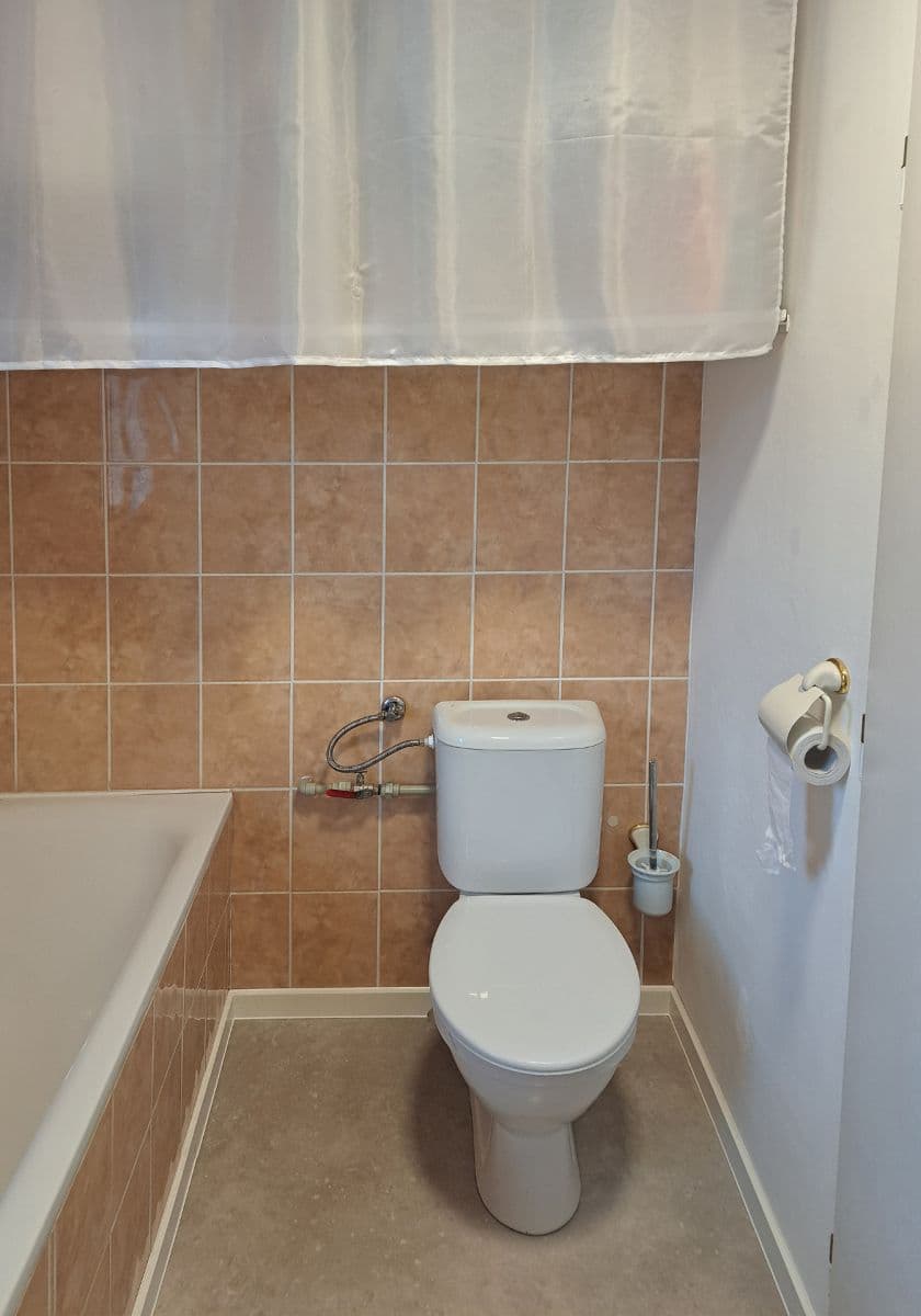 Pronájem domu 42 m², pozemek 300 m², Žitná, Hvozdná, Zlínský kraj Pronájem domu 42 m², pozemek 300 m², Žitná, Hvozdná, Zlínský kraj