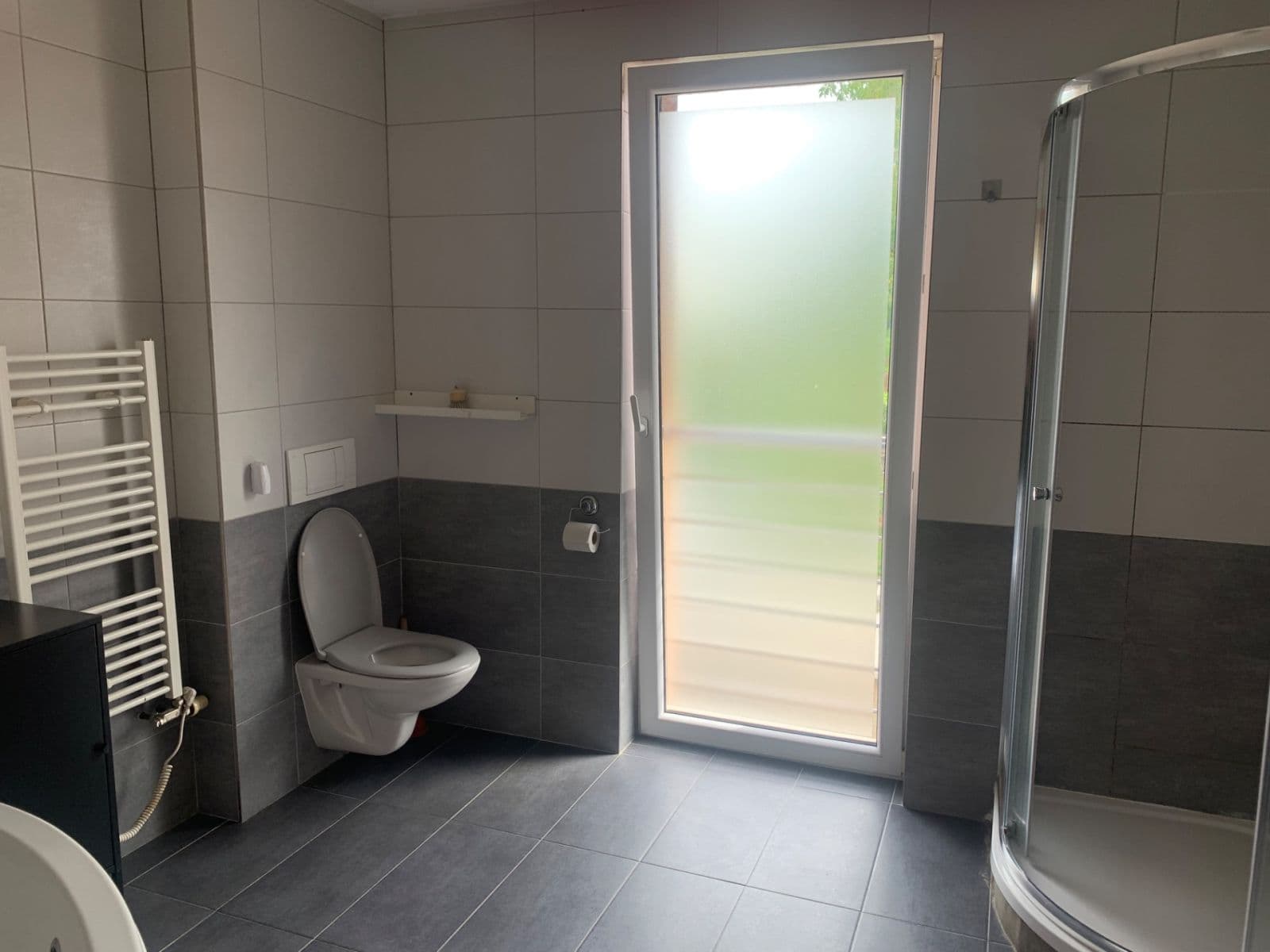 Pronájem domu 250 m², pozemek 200 m², Pod Viaduktem, Praha, Praha Pronájem domu 250 m², pozemek 200 m², Pod Viaduktem, Praha, Praha