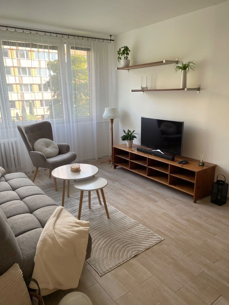 Pronájem bytu 2+kk 42 m², Pujmanové, Praha, Praha Pronájem bytu 2+kk 42 m², Pujmanové, Praha, Praha