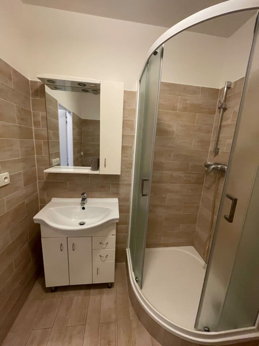 Pronájem bytu 2+kk 42 m², Pujmanové, Praha, Praha Pronájem bytu 2+kk 42 m², Pujmanové, Praha, Praha
