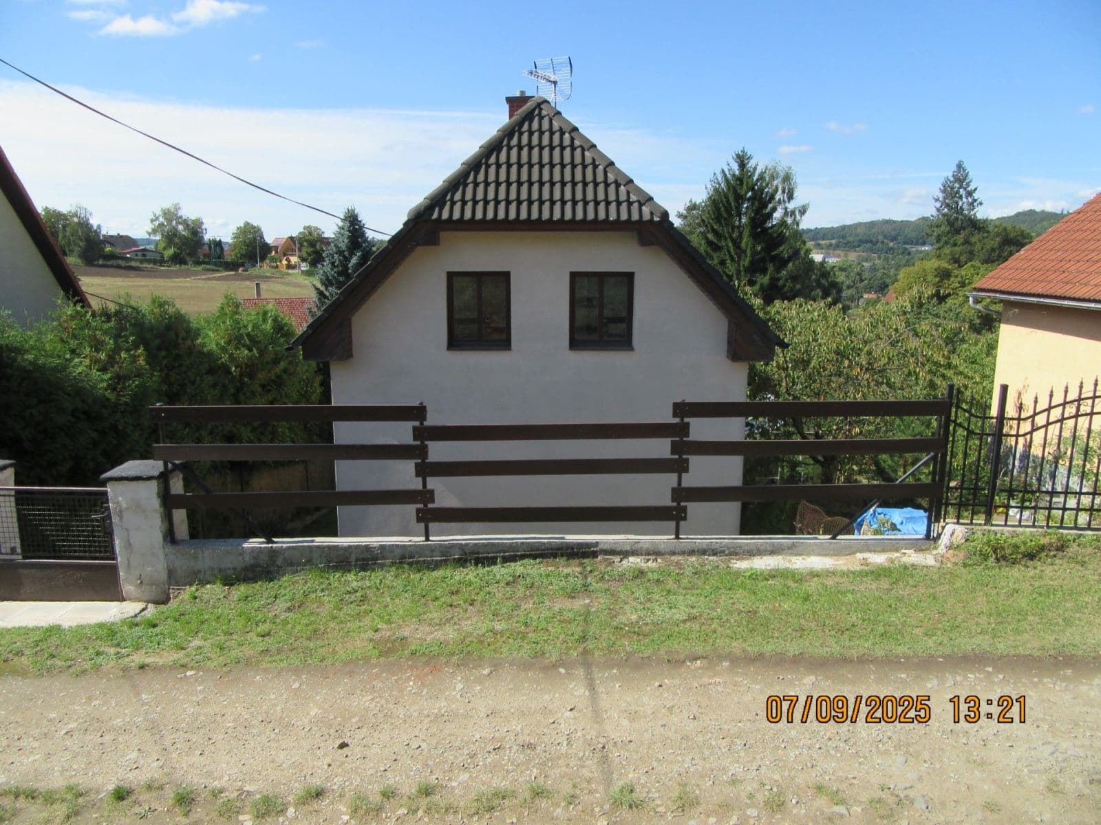 Prodej domu 75 m², pozemek 381 m², Lštění, Středočeský kraj Prodej domu 75 m², pozemek 381 m², Lštění, Středočeský kraj