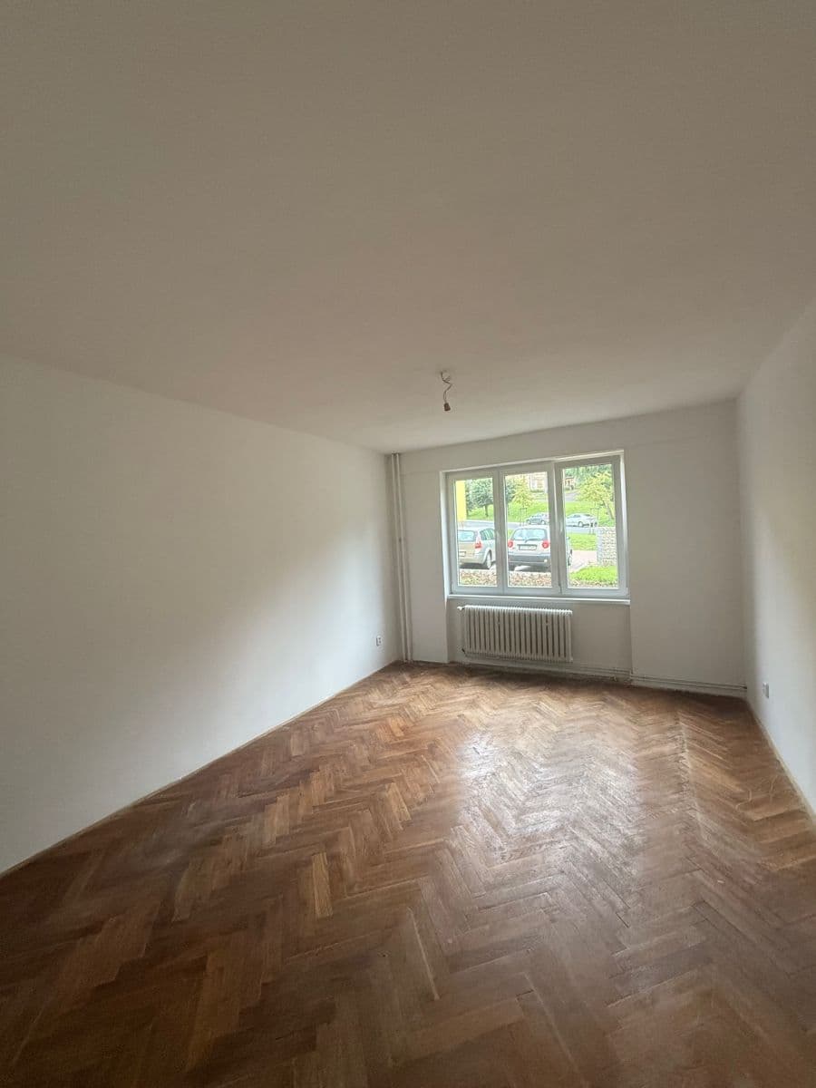 Prodej bytu 4+1 81 m², 5. května, Plesná, Karlovarský kraj Prodej bytu 4+1 81 m², 5. května, Plesná, Karlovarský kraj
