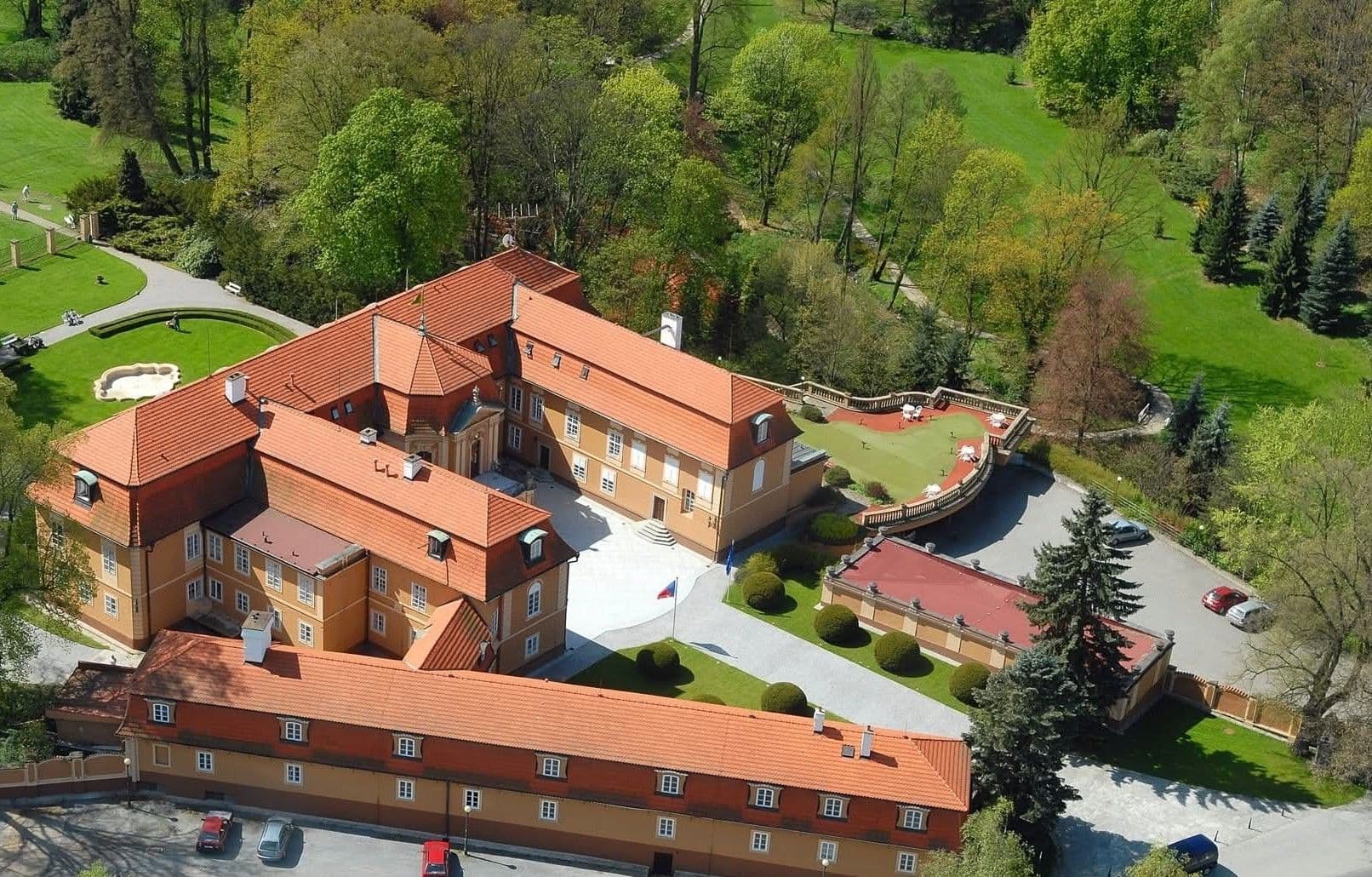 Prodej pozemku 2.466 m², Na Vyhlídce, Kamenice, Středočeský kraj Prodej pozemku 2.466 m², Na Vyhlídce, Kamenice, Středočeský kraj