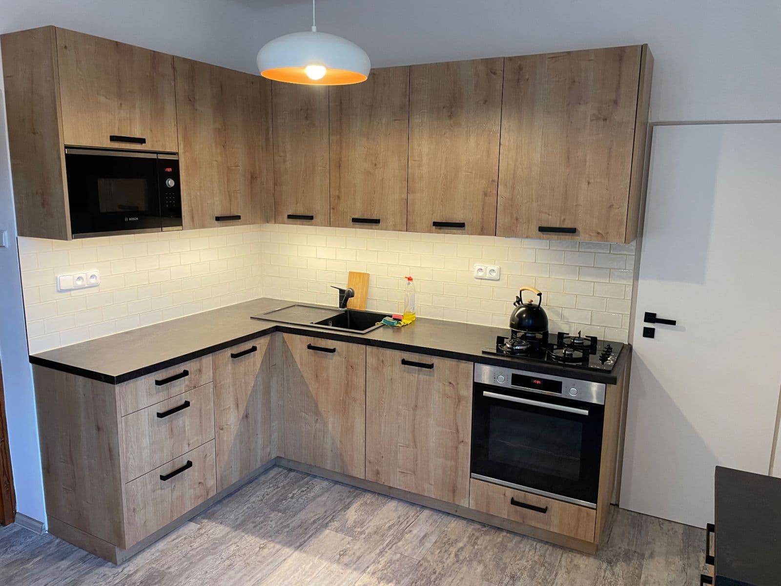 Pronájem bytu 1+1 50 m², Labská, Poděbrady, Středočeský kraj Pronájem bytu 1+1 50 m², Labská, Poděbrady, Středočeský kraj
