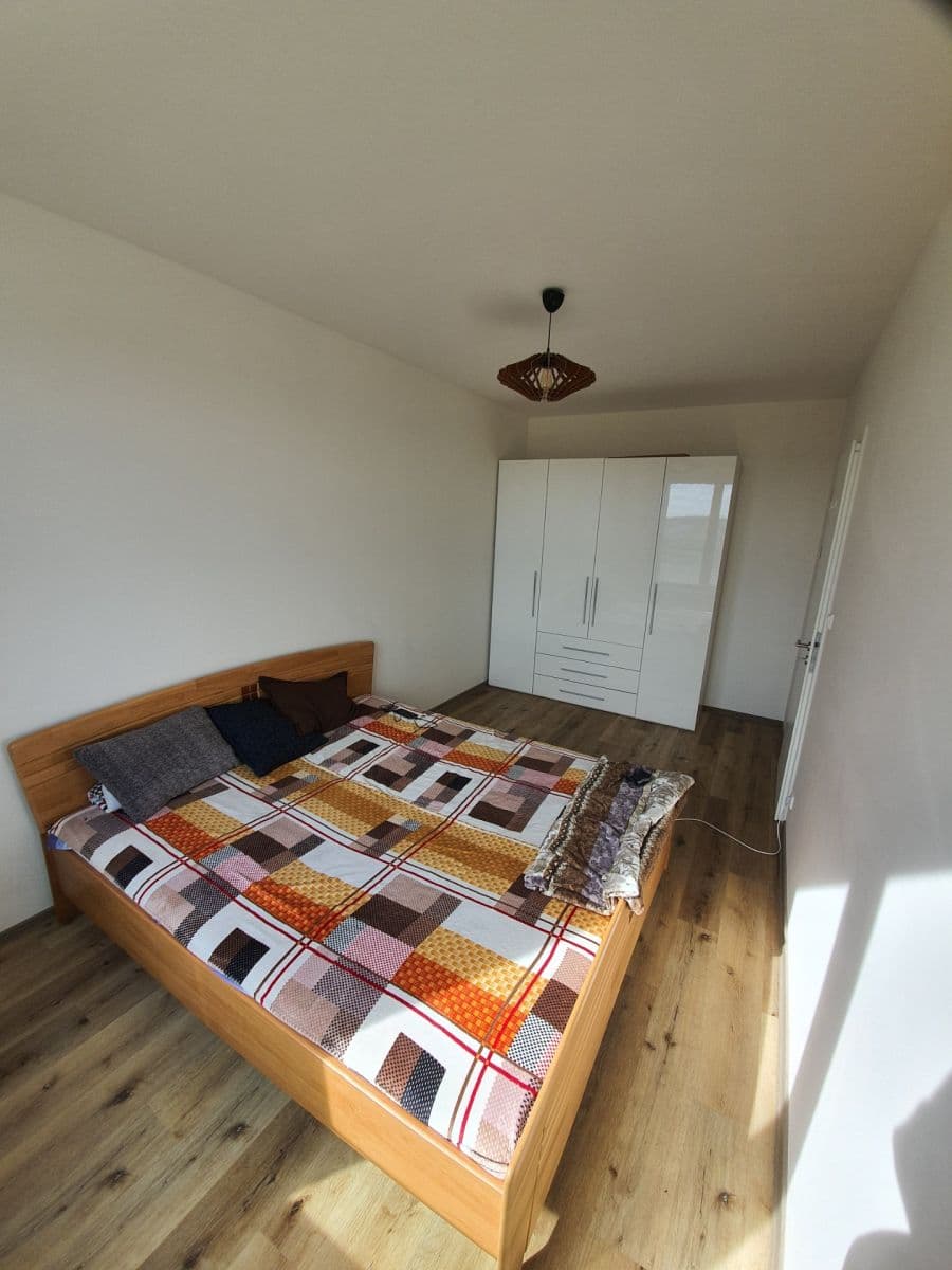 Pronájem bytu 2+kk 53 m², Ferrariho, Praha, Praha Pronájem bytu 2+kk 53 m², Ferrariho, Praha, Praha