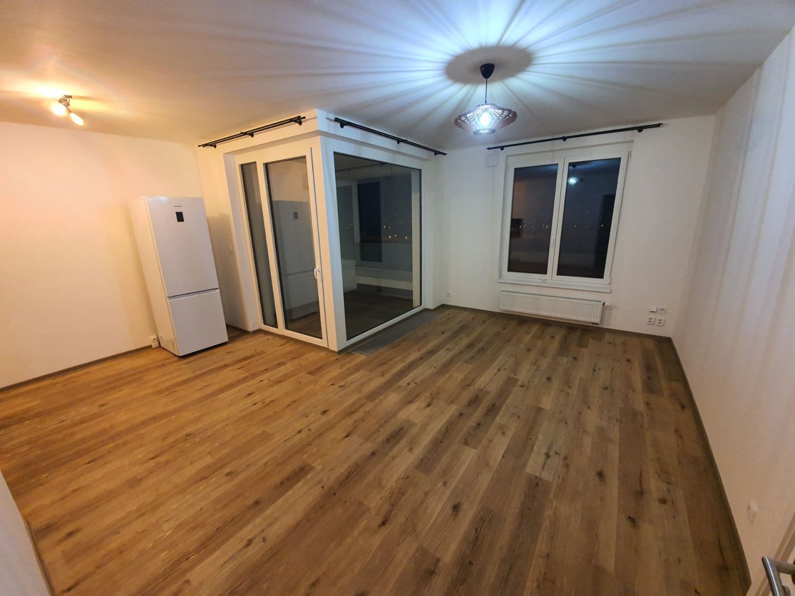 Pronájem bytu 2+kk 53 m², Ferrariho, Praha, Praha Pronájem bytu 2+kk 53 m², Ferrariho, Praha, Praha