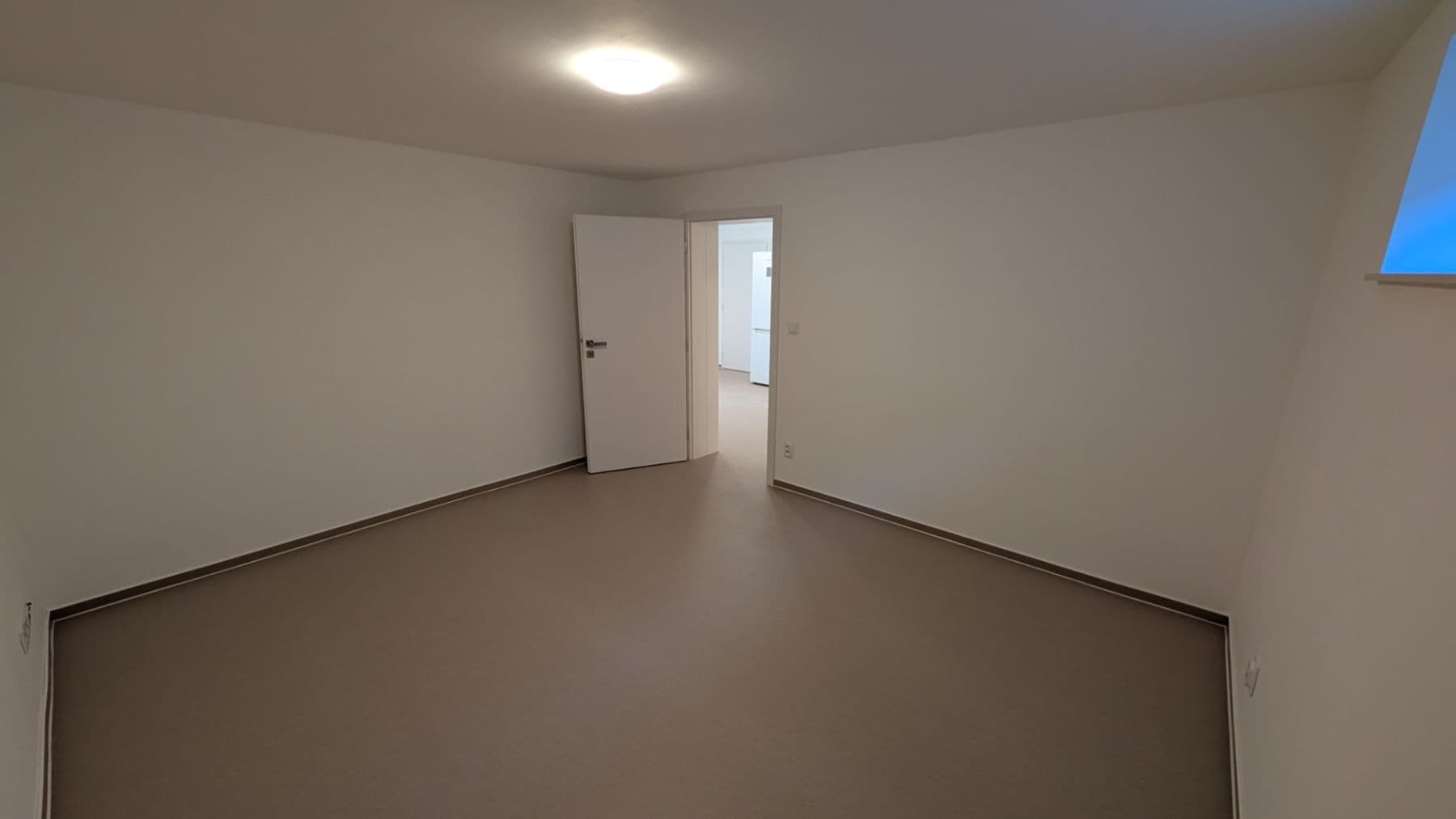 Pronájem bytu 2+1 53 m², Myslivní, Brno, Jihomoravský kraj Pronájem bytu 2+1 53 m², Myslivní, Brno, Jihomoravský kraj