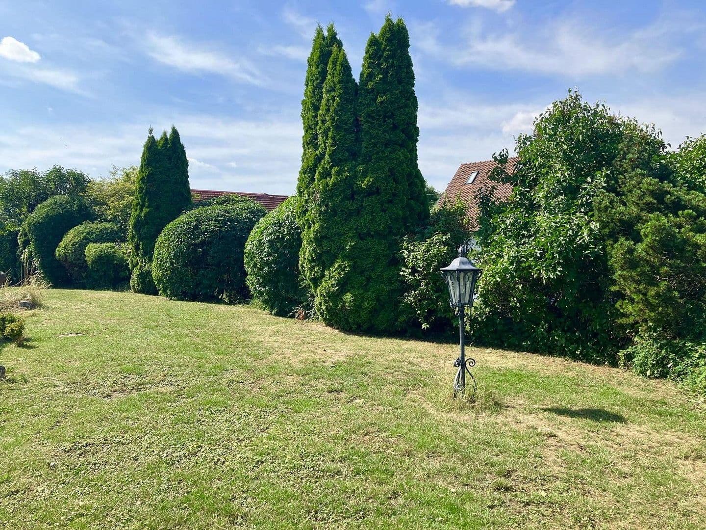 Prodej domu 250 m², pozemek 2.900 m², Boxberg, Bádensko-Württembersko Prodej domu 250 m², pozemek 2.900 m², Boxberg, Bádensko-Württembersko